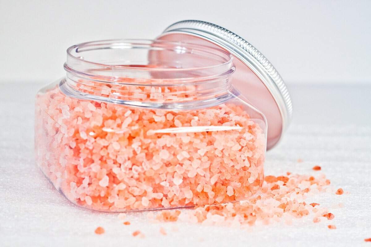 Himalayan salt in a clear square jar